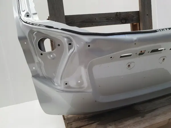 Puerta trasera ACR168 para Toyota C-HR 2016-2023 Blanca image 4