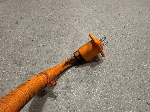 Hyundai Ioniq 5 korkeajännitekaapeli OEM LPV18828 image 9