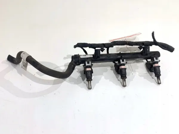 Ruiskutusputki OEM 04C133313AH Skoda Fabia III:lle image 2