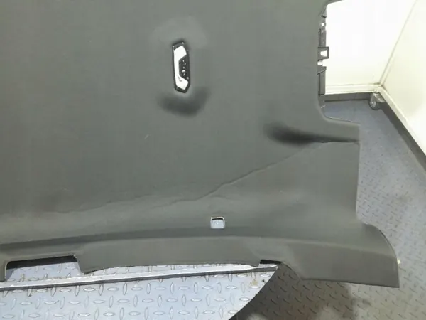 BMW Svart Underrede OEM 8096760 - Begagnad image 4