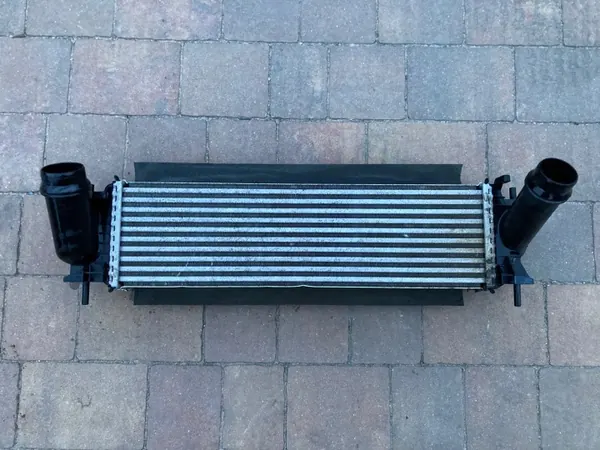 Intercooler OEM A4705010700 för Nissan Navara Mercedes image 2
