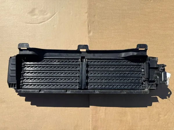 Volvo S90 V90 Entrada de Ar Elétrica 31383212 image 2