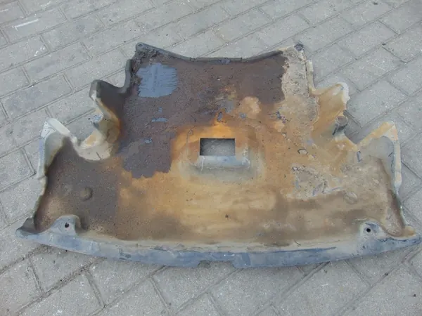 Capa Inferior do Motor Mercedes Classe C W203 Coupé 2.0 Compressor image 5