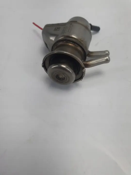 Injecteur OEM 04L131113R pour VW Caddy 2.0TDI 2015-2020 image 3