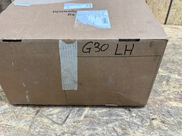 Linker spiegel OEM F0184101 voor BMW G30 - Gebruikt image 10