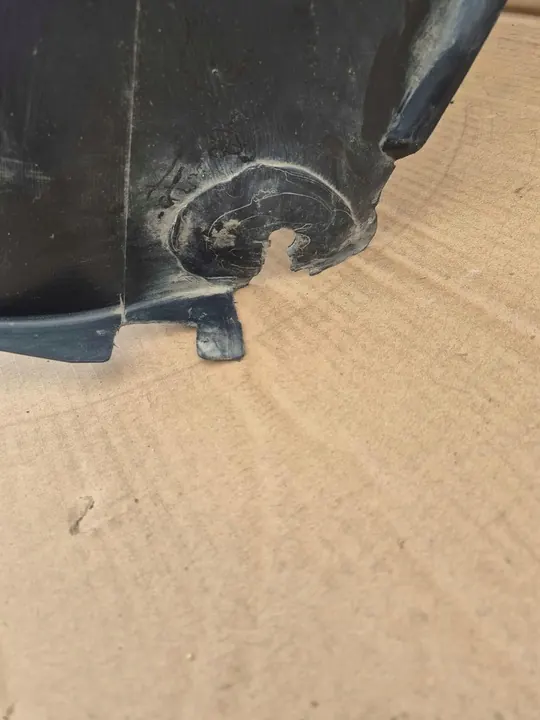 VW T6 Front Wheel Arch 7E0809958E image 5