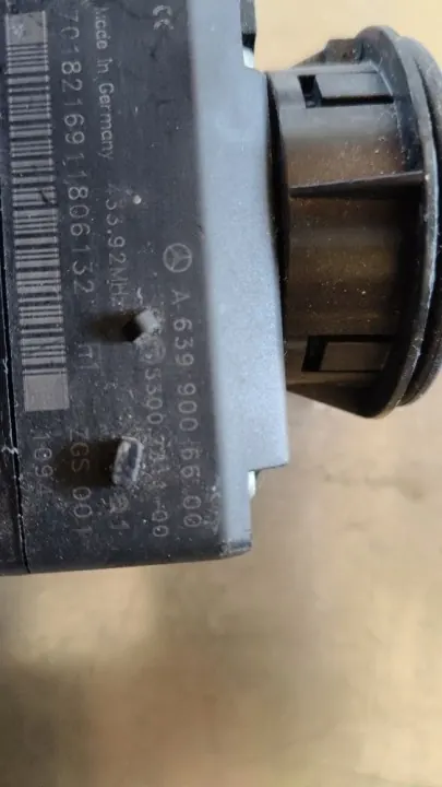 Interruptor de encendido Mercedes Vito W639 OEM A6399006600 image 4