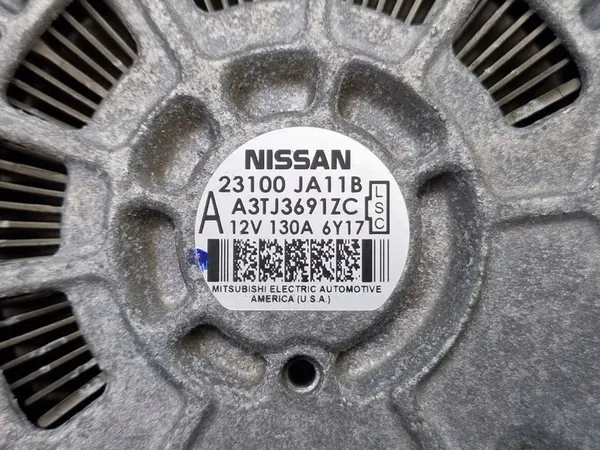 Nissan Murano Z52 2017 Generaattori OEM 23100JA11B image 4