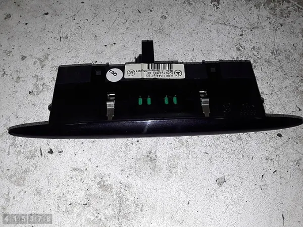 Mercedes A-klass displayskärm OEM A0015423723 image 2