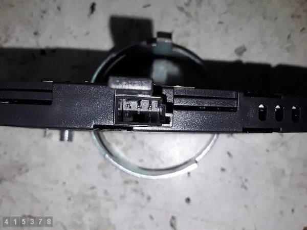 Mercedes A-klass displayskärm OEM A0015423723 image 4