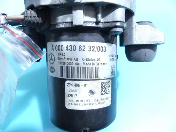 Mercedes-pump OEM A0004306232 för GLC Coupé X253 image 5