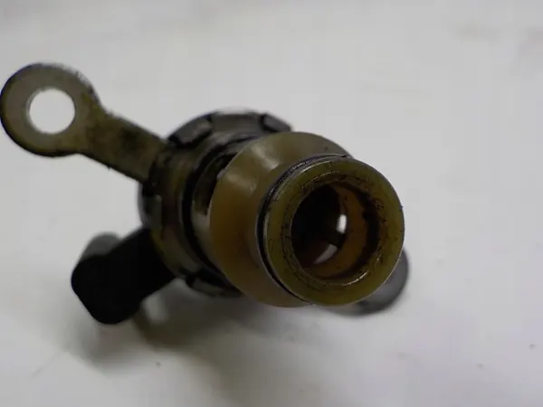 Oliedrukventielsensor OEM 55598156 voor Opel image 3