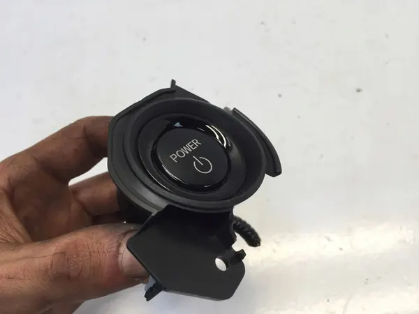 HONDA JAZZ V 2021 STARTKNOPF V2008120 image 2