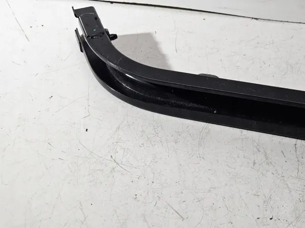 OEM 9817813180D Batente de porta direito para Combo E image 5