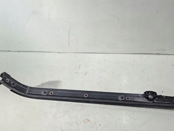 OEM 9817813180D Batente de porta direito para Combo E image 7