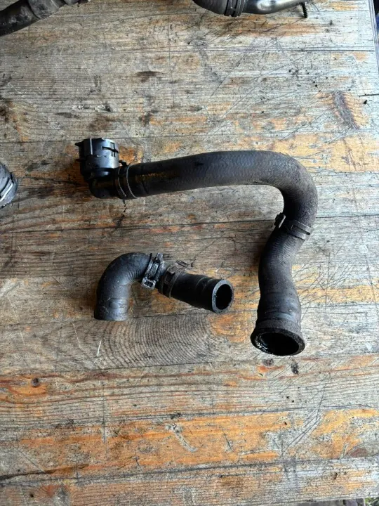 Jeu de Durites Refroidissement VW Caddy III Lift FL OEM image 4