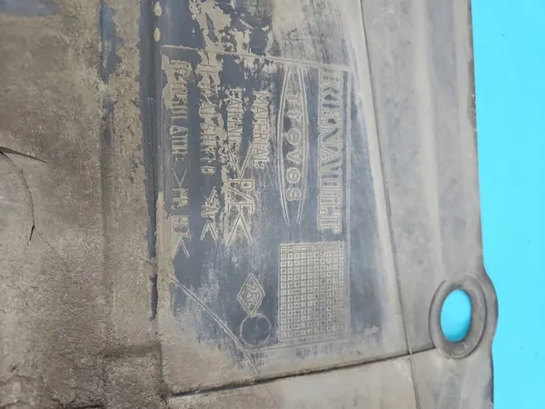 Nedre Motorhuv Renault Laguna III 2.0 16V image 3