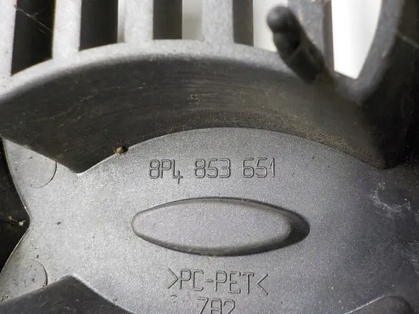 Audi A3 8P kylargaller OEM 8P4853651 XEW image 6