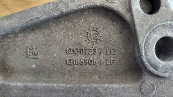 OPEL ADAM CORSA E 1.4 1.2 Engine Mount Bracket image 7