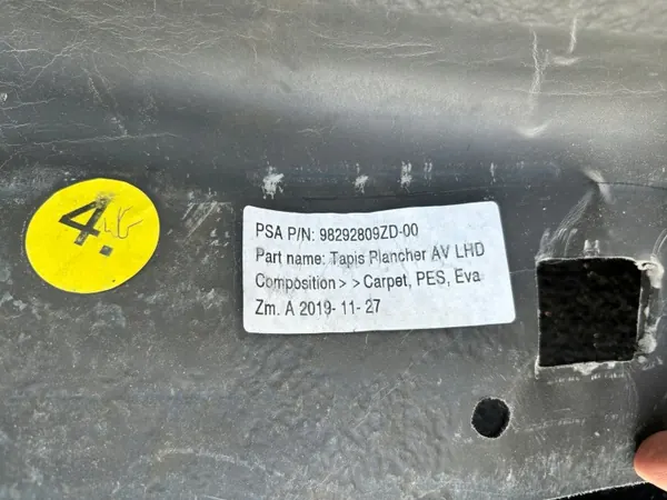 OEM 98292809ZD Teppich für Peugeot 208 II Elektrisch image 5