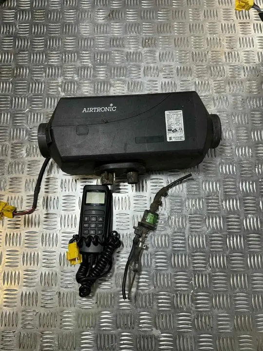 Webasto Heater Scania Eberspächer 4 kW OEM 1720269 image 2