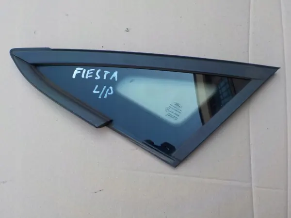 Pare-brise avant gauche Ford Fiesta MK7 2008 OEM image 2