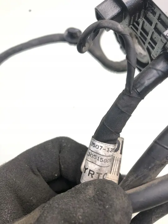 Instalação de Terminal de Bateria Hyundai i30 1.6 CRDI image 6