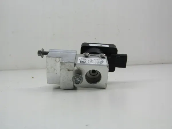 Válvula AC Volvo OEM AK-6-87569 para EX30 image 4