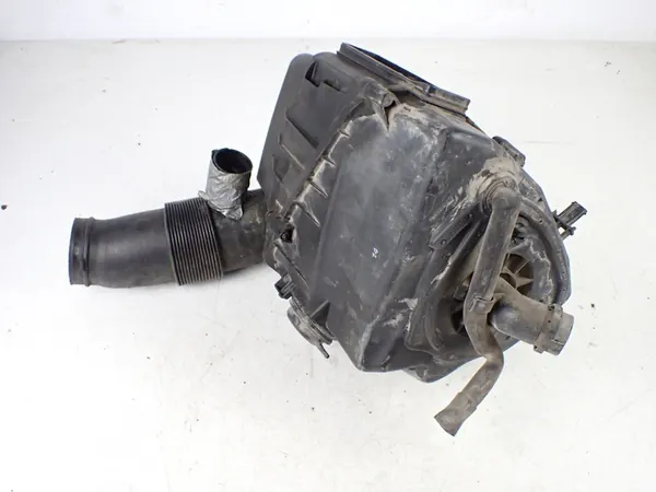 Ilmansuodattimen kotelo anturilla Audi A8 S8 D3 5.2 OEM 4E0129620D image 3