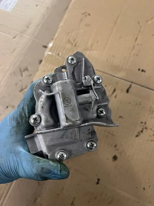 Bomba de aceite OEM mefjuu para Renault Master 2.3 BiTurbo 170 image 3
