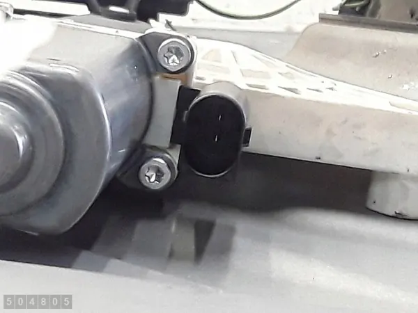 Mercedes A W169 raamregelaar OEM a1697202779 image 4