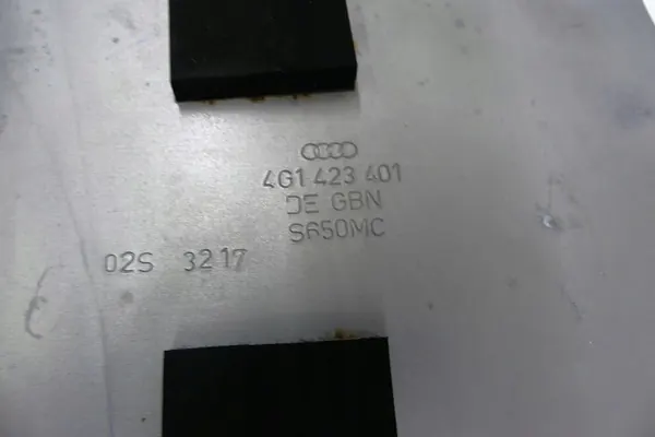 Barre de sécurité OEM 4G1423401 pour Audi A6 C7 4G Lift image 3