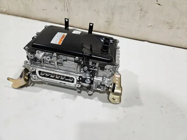 OEM G9200-52350 Convertidor Inversor para Toyota Yaris image 5