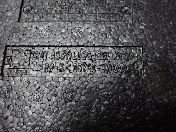 OEM 85725-2W000 Bagageutrymmesmatta för Hyundai Santa Fe III image 3