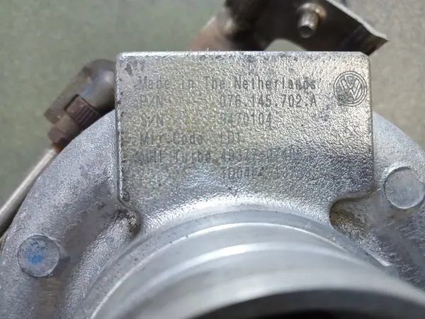 Turbo Volkswagen Crafter 2.5 136 163 KM 076145701L image 2