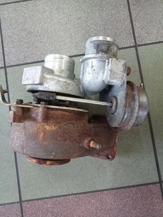 Turbo Volkswagen Crafter 2.5 136 163 KM 076145701L image 3