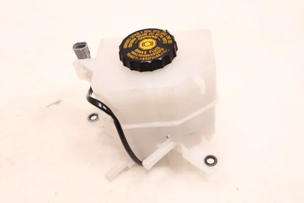 Bremsflüssigkeitsbehälter OEM ACMACMACM für Toyota RAV4 image 2