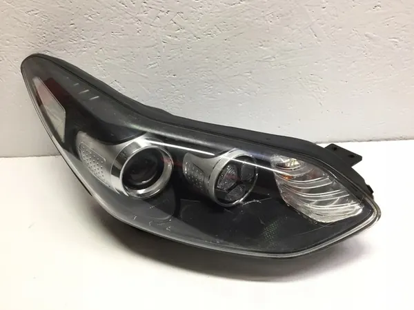KIA SPORTAGE IV QL 2016-2018 Faro Derecho LED image 4