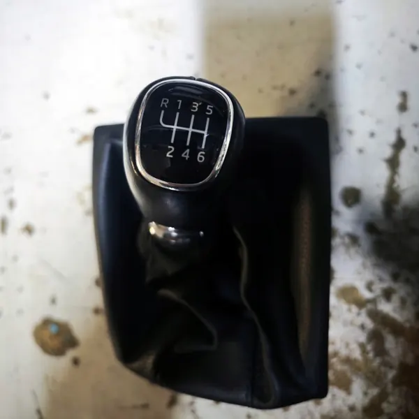 Pomo de cambio Skoda Superb III OEM czesci_240_19 image 2