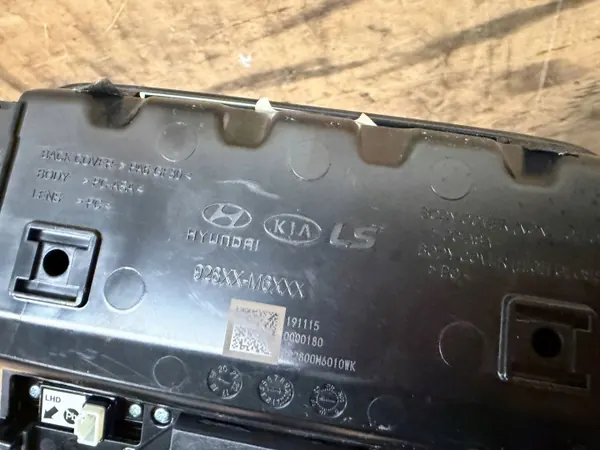 Kia Ceed III Innenraumleuchte OEM 92800M6010 - Gebraucht image 6