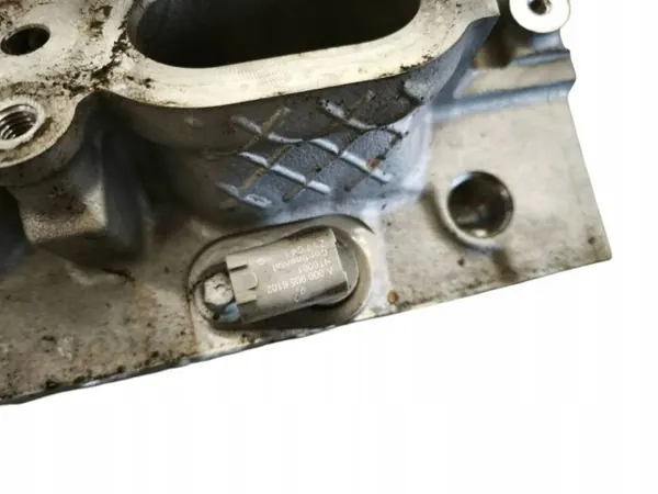 Culata de motor Mercedes-Benz C W205 OEM image 8