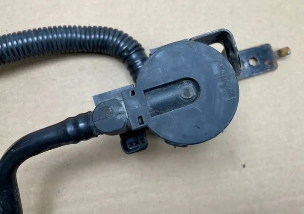 O2 CADILLAC ESCALADE IV 2014 - VENTIL FUMÉE CARBURANT 84148821 image 5