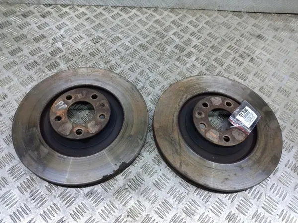 Audi A6 Voorremsschijf 347mm OEM Wrakowisko-17050 image 2