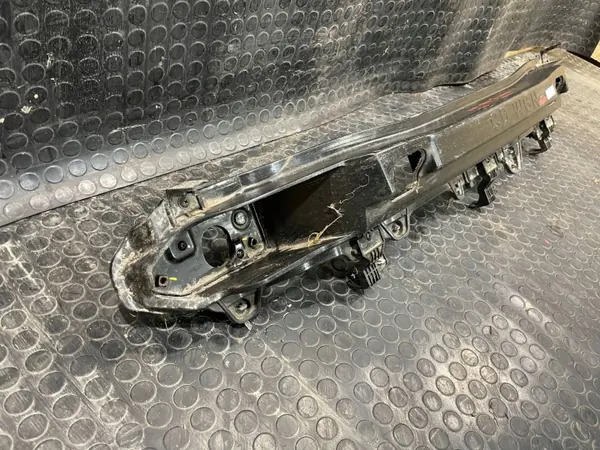 Kia OEM 86631-J7300 Renfort Pare-chocs Arrière image 3