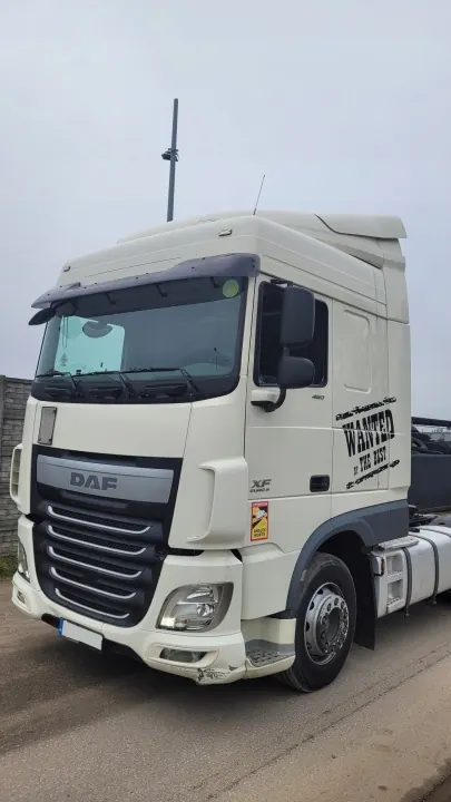 Cabina completa DAF XF 106 Space Cab - Usada image 3