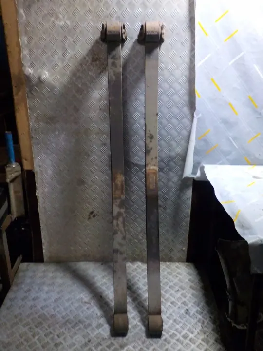 Mercedes Sprinter Achterveren OEM 9063201606 image 2