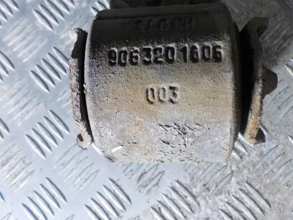 Mercedes Sprinter Achterveren OEM 9063201606 image 5