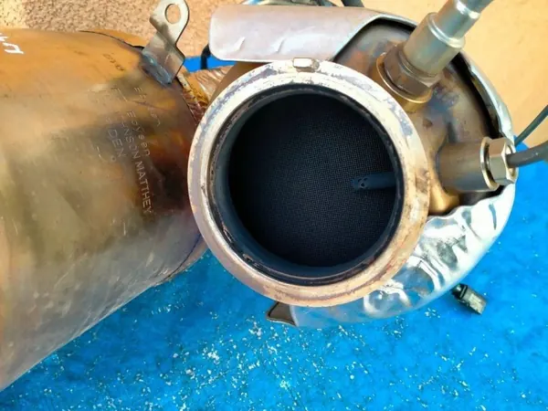Filtro DPF Audi Q7 OEM 4M0131765J - Usado image 6