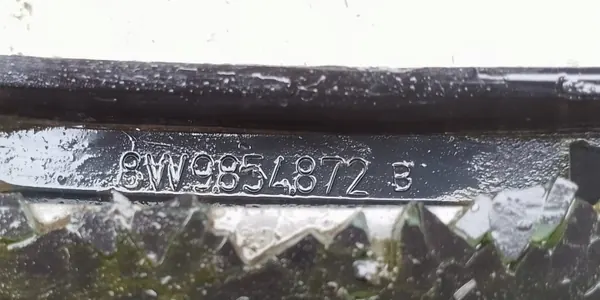 OEM 8W9854872B Rechter Achter Spoiler Strip Audi A4 B9 image 6