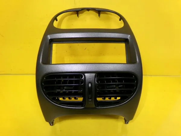 Grille de ventilation centrale Peugeot 206 OEM DRC96766 image 2